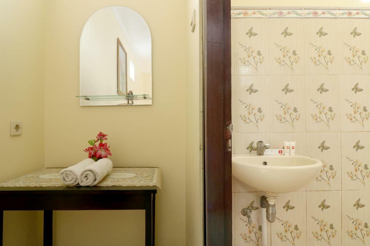 בדוגול Oyo 1166 Hotel Melati 2 מראה חיצוני תמונה